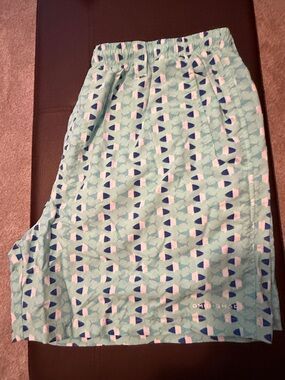 Columbia Seafoam Geometric Fish-Print Men’s Swim Midi